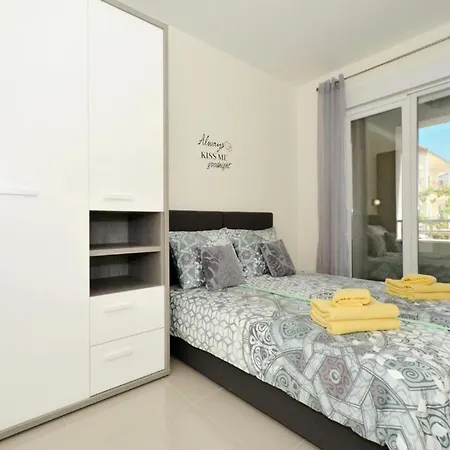 Διαμέρισμα Sunshine