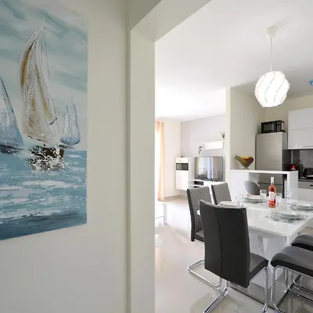 Διαμέρισμα Sunshine