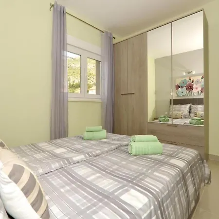 Διαμέρισμα Sunshine *