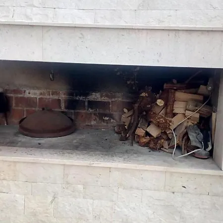 Sunshine アパート トロギール